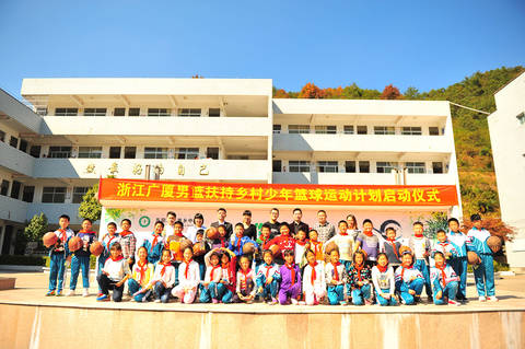 1510796779628578FSuh.jpg 5330e3508299b26996b6385879e5ed29cfdabb4f_size307_w1000_h666.jpg